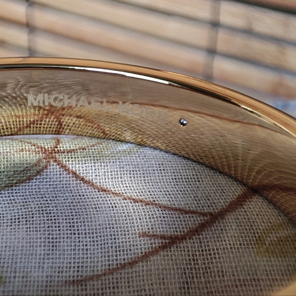 Michael Kors Gold Tone Baguette Bracelet NWT Brand New Designer Gold Tone Bangle - Picture 8 of 13